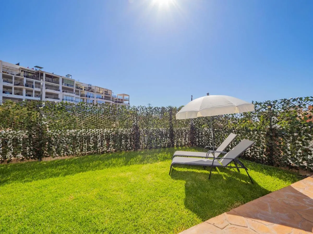 Cubo'S Hostal William'S Sunny 3 With Breakfast Torre de Benagalbon Guest house