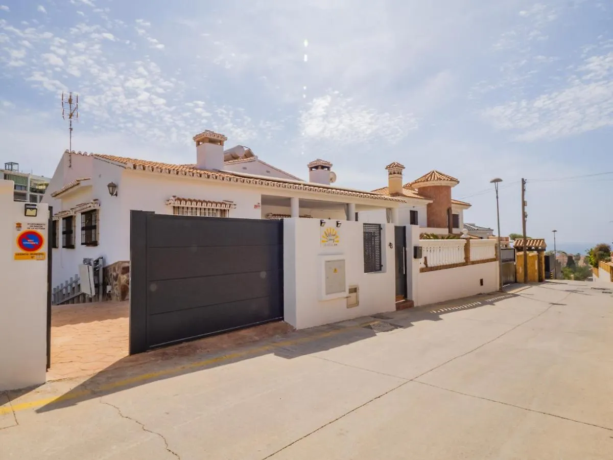 Cubo'S Hostal William'S Sunny 3 With Breakfast Torre de Benagalbon Spanje
